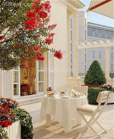 Hotel Le Bristol 42